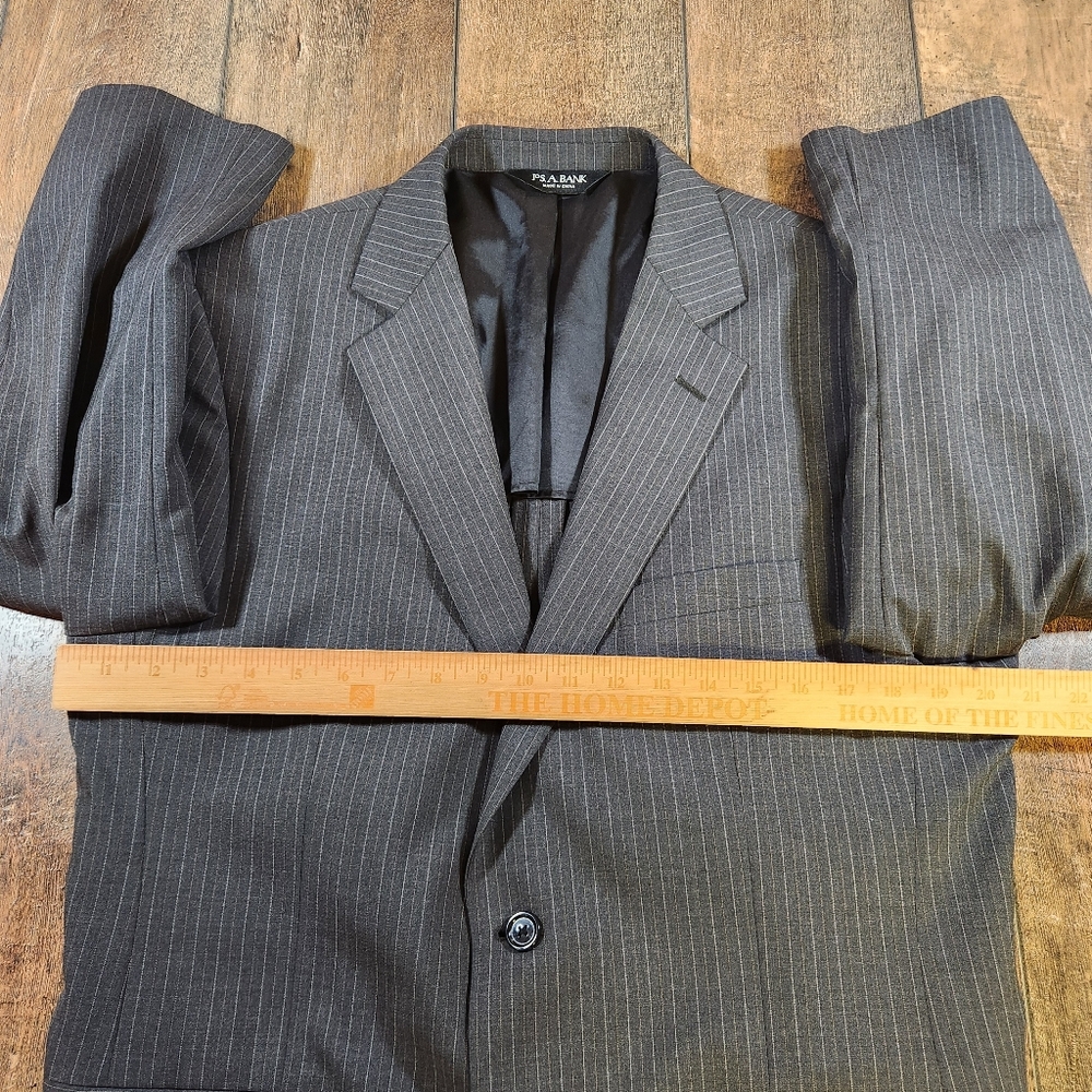 Jos. A. Bank Stays Cool 2 Piece Suit Mens Size 42S 36x25 Charcoal Gray Pinstripe - Picture 6 of 13